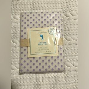 ***Never been opened****
Pottery Barn Kids 
Mini Dot Pillowcase